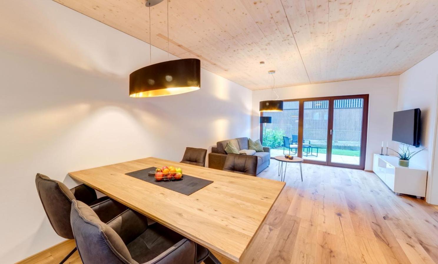 Urban-Apartmenthaus Zwischen Berg Und See Dornbirn Exterior photo